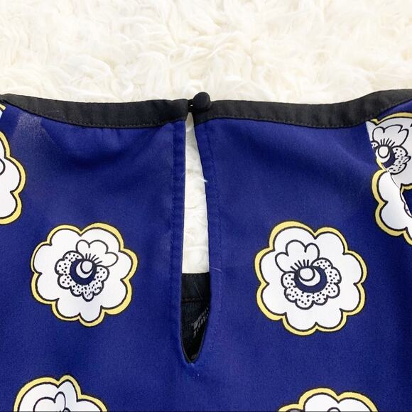 EXPRESS Blue Floral Lace Yoke Tank Ruffle Blouse size Small - Picture 5 of 9